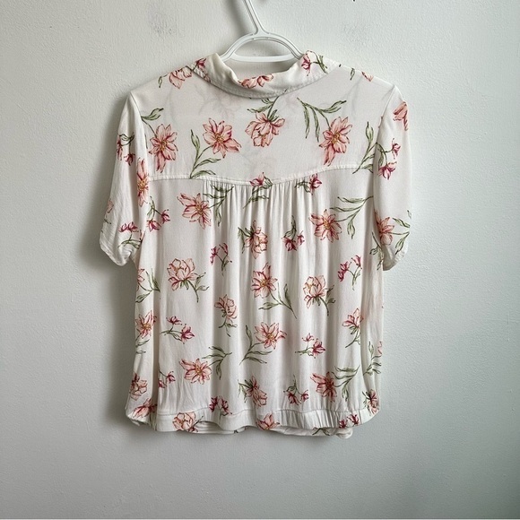 TORRID Floral Button Twist Knot Blouse 1X - Picture 3 of 7